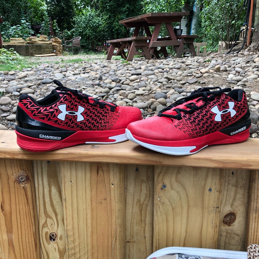 Under Armour size 10